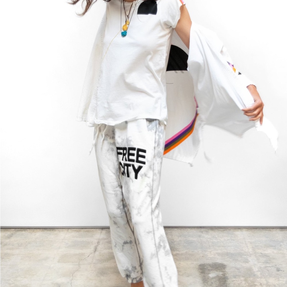 FREE CITY White Kimono Jacket with Pins